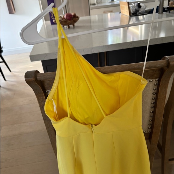 Yellow One-Shoulder Dress - Picture 5 of 6